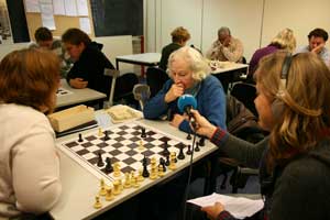 Vraaggesprek met oudste deelnemer Mw Bellaard-de Graaf (87 jaar)